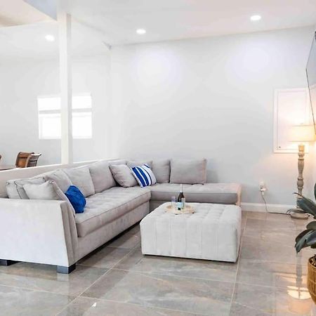 Tampa Bay Oasis Apartment Tarpon Springs Exterior photo